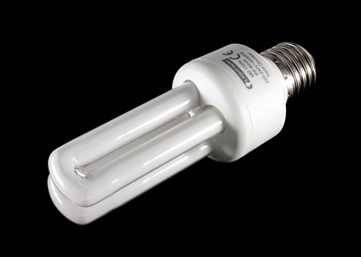 800px-Energiesparlampe_01_retouched