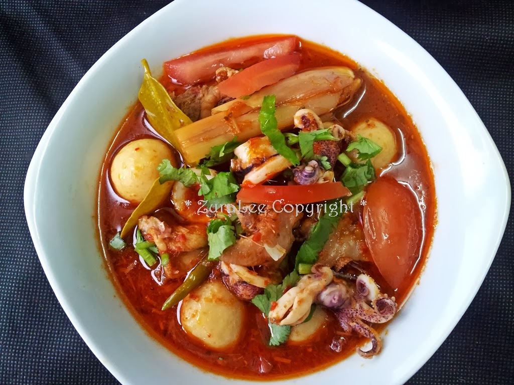 Cerita Saya: Tomyam Campur Pekat Melekat