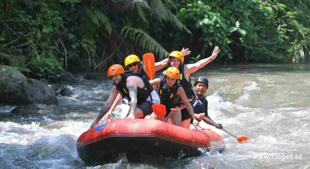 ayung-river-rafting-ubud