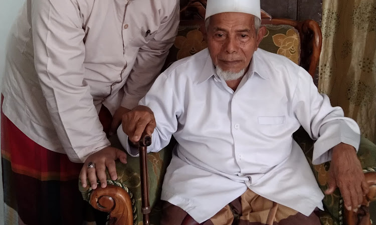 Kehidupan Seorang yang A’lim  Oleh Sayyid Muhammad Yusuf Aidid  (Dosen Agama Islam Universitas Indonesia dan PNJ) 