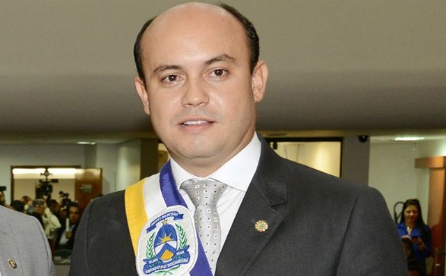 Ex-governador Sandoval Cardoso está preso no Tocantins