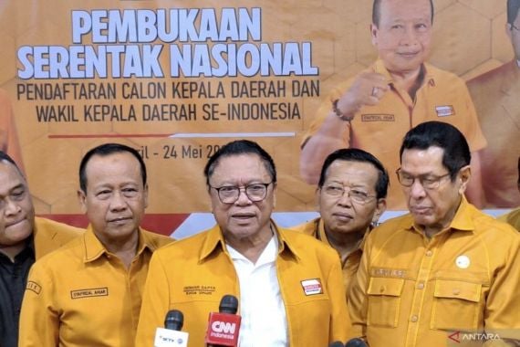 KETUM HANURA, Intruksikan Untuk Buka Pendaftaran Bakal Calon Kepala Daerah Tahun 2024