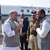 जगदलपुर एयरपोर्ट में वरिष्ठ अधिकारियों ने रक्षामंत्री राजनाथ सिंह का किया स्वागत