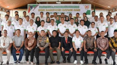 Bupati MFA Hadiri Pelantikan Koni Batanghari
