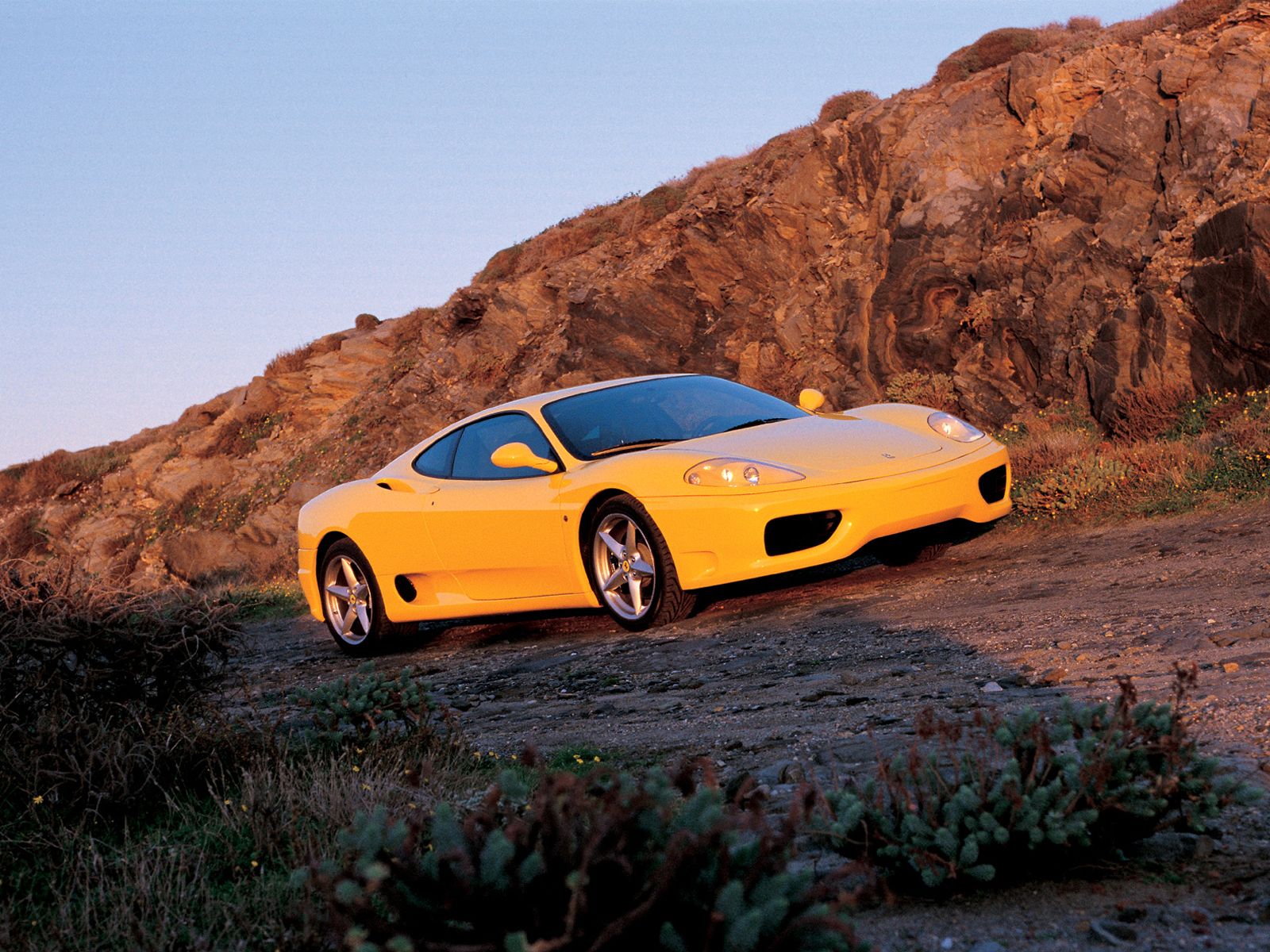 https://blogger.googleusercontent.com/img/b/R29vZ2xl/AVvXsEjN0xC3tfR3oapX2CoyEzjm0Bw5h00Mrgd2iBrTVObhaMgURCRjzN31iEdKp70etTL1K3X8w3kJgr5uqkv2HR2fg5R39gVA9OtddClkrYLgy6YbJVzIGMnVCn5lnlRXuQn0QgMnUSLayTw/s1600/Yellow-Ferrari-360-Modena-Wallpaper.jpg