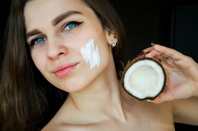 Coconut Oil Discover the Riches of Beauty