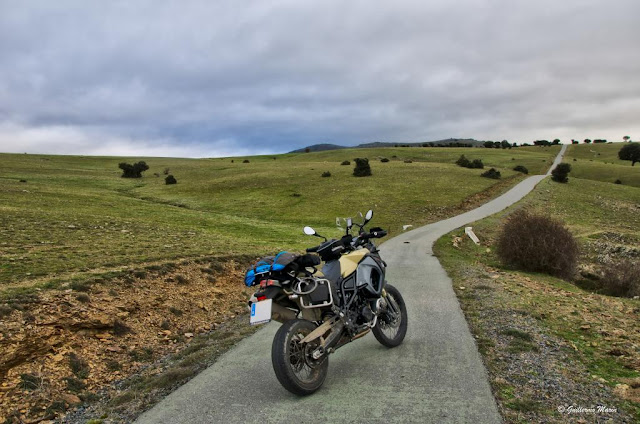 BMW f800 GS, Puerta Negra Mordor, tra