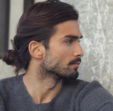 model rambut panjang pria terbaru