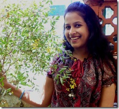 sadhika_venugopal_cute_smile_pic