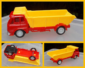 Aggregate Truck; Boxed TaT Toy; Dunp Truck; Ford Truck; Hong Kong Toy; Made in Hong Kong; No. 701A; Plastic Friction Car; Rack Toy Month; RTM; Skip Truck; Small Scale World; smallscaleworld.blogspot.com; TaT 701A; TAT Plastic Toys; Tipper Truck; Toy Lorry By TaT;