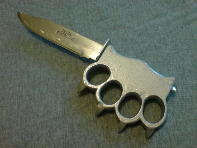 weapons in ww1. WW1 Trench knife Copy (Knuckle