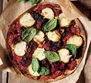 Pizza With Sun-dried Tomato, Goat Cheese and Basil