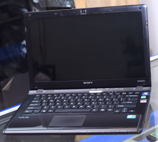 Laptop SONY VAIO VPCCW25FG Core i3 Malang