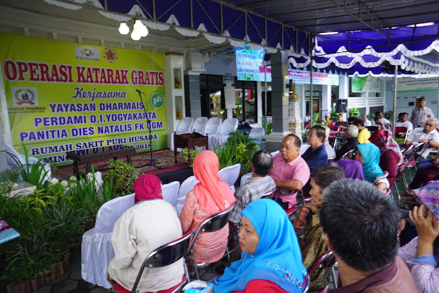 Melihat (Kembali) Dunia Berkat Yayasan Dharmais