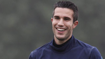 ROBIN VAN PERSIE COOL HAIRSTYLE HAIRCUT