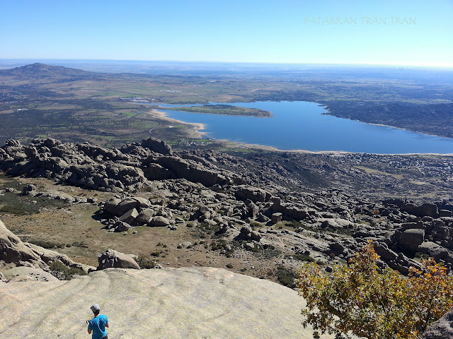 El Yelmo con niños. La Pedriza. Parque Nacional de Guadarrama.