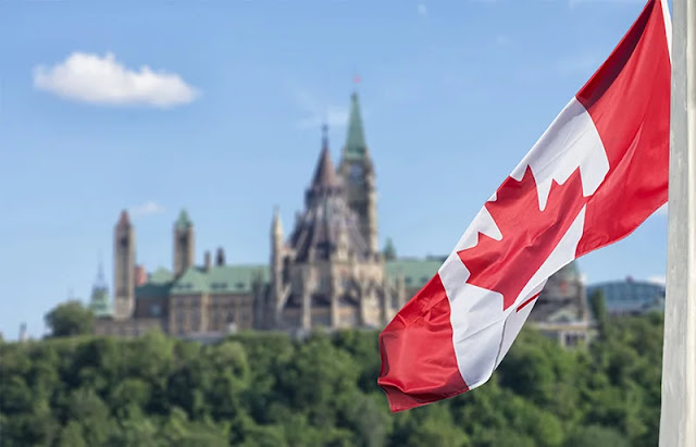 قائمة بأفضل المواقع التي تقدم فرص عمل في كندا 2023