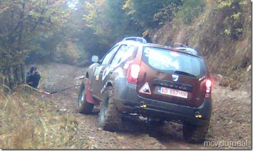 Dacia Duster Terrain 07