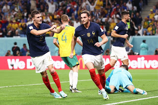 La France bat l'Australie 4 buts à 1 en phase de groupes de la Coupe du monde