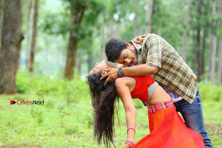 Ram Karthik Bhanu Sri starring Iddari Madhya 18 Movie Stills  0012.jpg