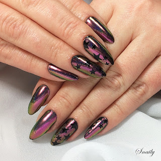 http://snaily-nails.blogspot.com/2017/12/sylwester-z-gwiazdami.html