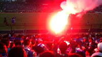 Persib Kembali Kena Denda PSSI, Rp.120 Juta Melayang Akibat Flare Dan Smoke Bomb