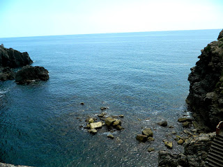 cinque terre beach,sea,italy,landscape,wallpapers,travel,