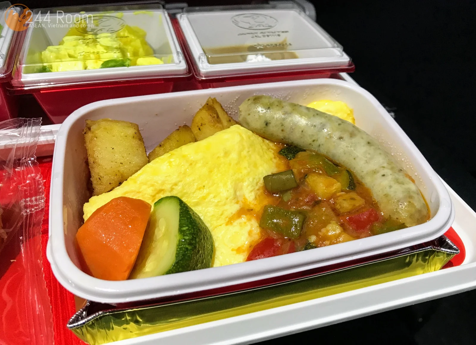 JALエコノミークラス機内食　JAL Economyclass-flight-meal3