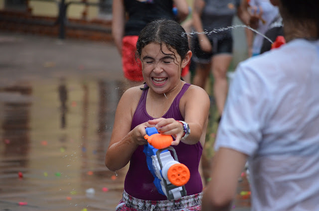 guerra del agua en las fiestas de El Regato