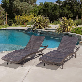 wicker-patio-chaise-lounge-chair