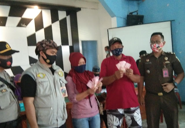  Kejaksaan Negeri Cibadak Monitoring Kegiatan Bansos Tahap 2