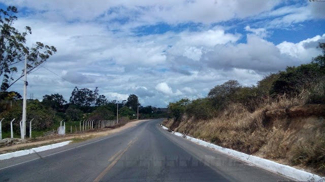 A CURVA DA MORTE NA CHEGADA DE GARANHUNS