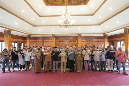 SOSIALISASI E-KATALOG UNTUK PERUSAHAAN PERS, NING ITA TEGASKAN BAHWA DIGITILALISASI ADALAH KENISCYAAN