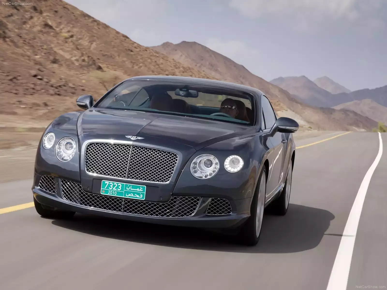 Hình ảnh xe ô tô Bentley Continental GT 2012 & nội ngoại thất