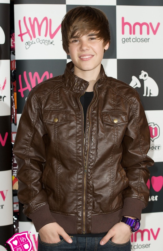 justin bieber haircut february 2011. justin bieber haircut february