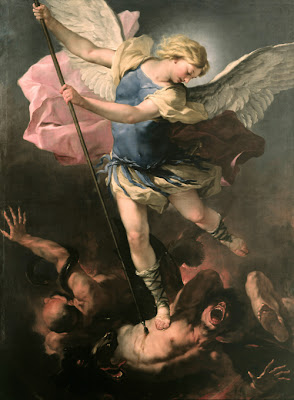 En la imagen San Miguel Arcangel sometiendo al diablo con su lanza.