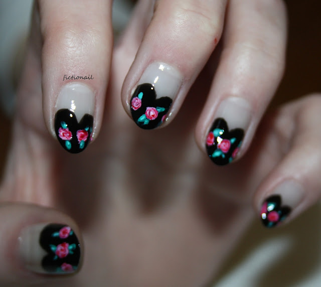 Heart Pattern Nails Valentines Negative Space Nail Art