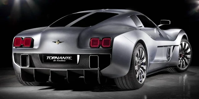 Gumpert Tornate perfil traseiro