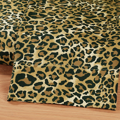 Cheetah wallpaper for bedroom