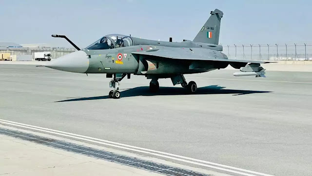 97 தேஜாஸ் போர் விமானங்களை வாங்கும் இந்தியா / India to buy 97 Tejas fighter jets