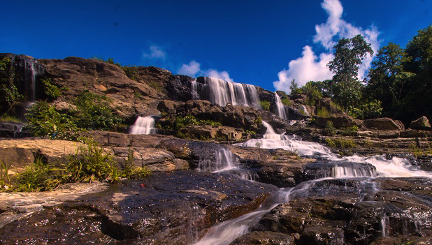 Air Terjun Ai Beling di Kabupaten Sumbawa, Provinsi Nusa Tenggara Barat.