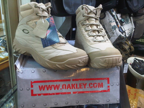 Sepatu Oakley Boots Tentara Amerika