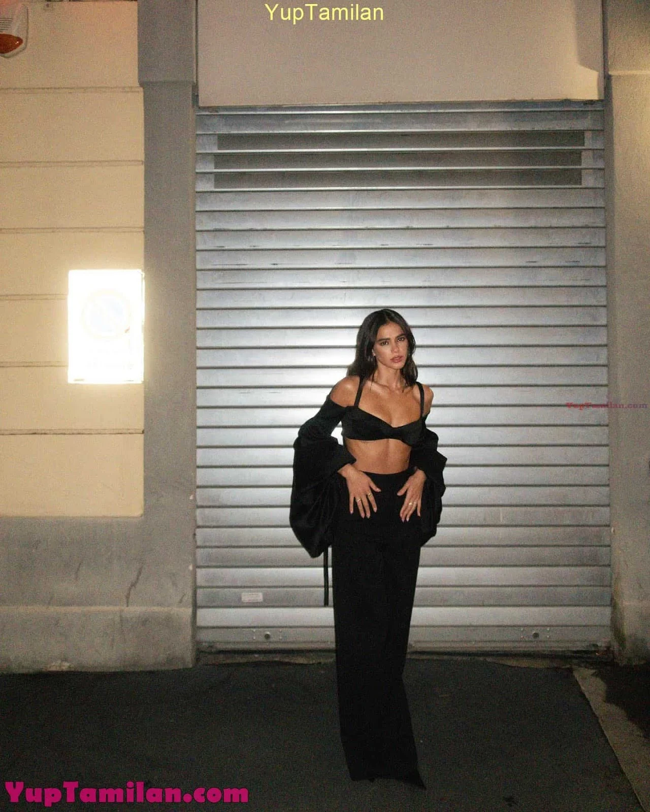 Bruna Marquezine Sexy Bikini Photos - Hot Assets Show