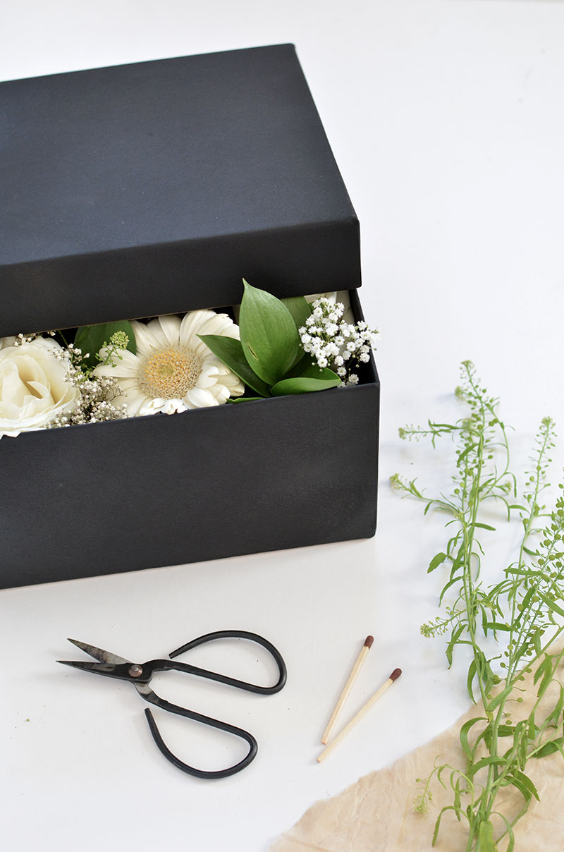 DIY flower gift box | BURKATRON