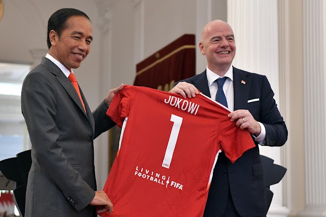 Presiden Jokowi-Presiden FIFA Sepakat Lakukan Transformasi Menyeluruh Sepak Bola Indonesia