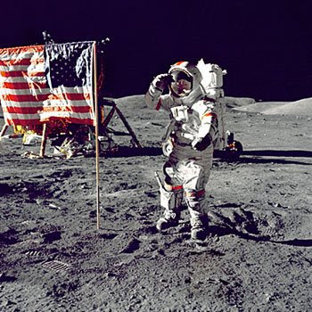 landing on moon. moon landing fake. moon