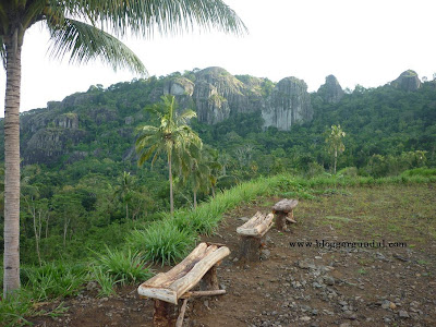 Pesona Embung Nglanggeran