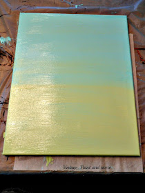 Vintage, Paint and more... DIY Dorm Art - 2nd step of the painted canvas