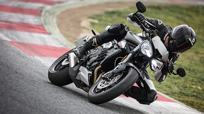 New Performance Street Triple RS