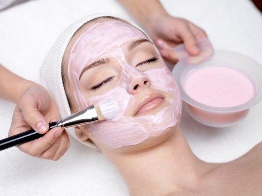Strawberry and Yoghurt Face Pack